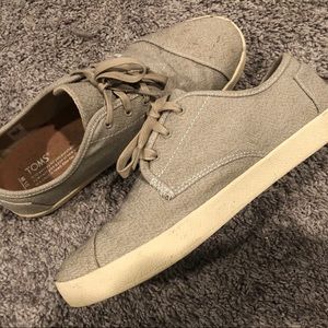 Tom’s Low Top Casual Sneakers US 10 Tan